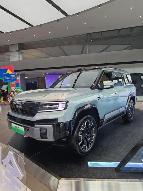 广州51比亚迪方程豹硬派越野的爆款，英菲尼迪35周年与你共成长